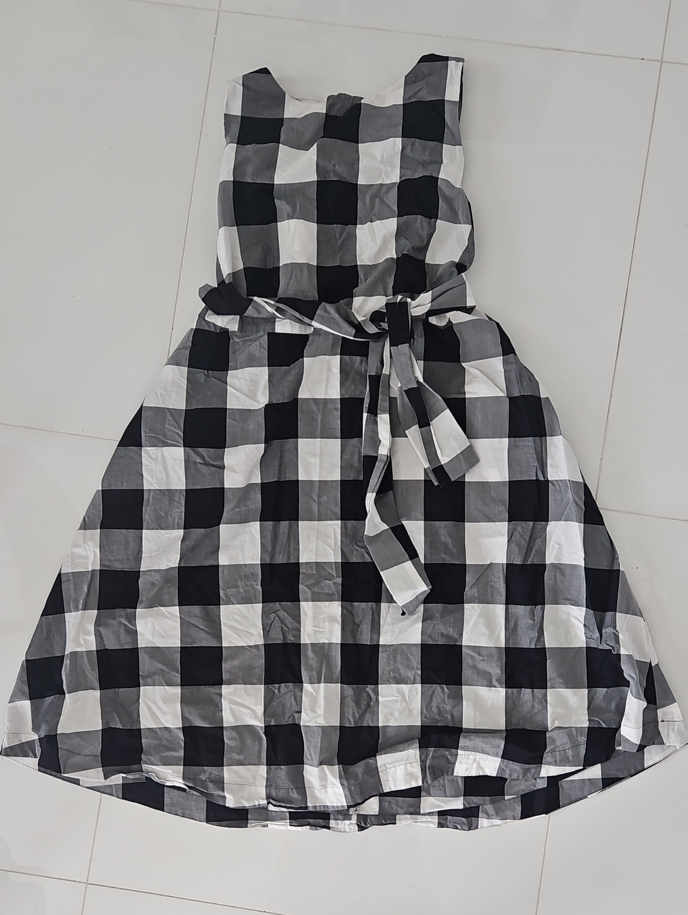 Ann Taylor Black & White Gingham Sleeveless Dress with Waist Tie